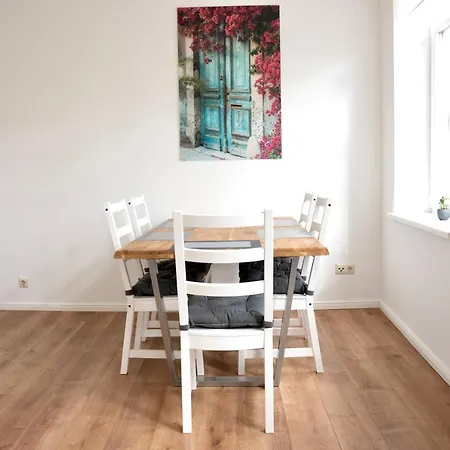 Wunderschoene Ferienwohnung Inmitten Der Altstadt Schwerin  Exterior photo