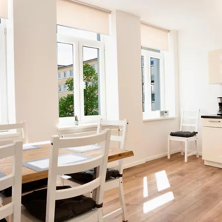 Wunderschoene Ferienwohnung Inmitten Der Altstadt Schwerin  Exterior photo
