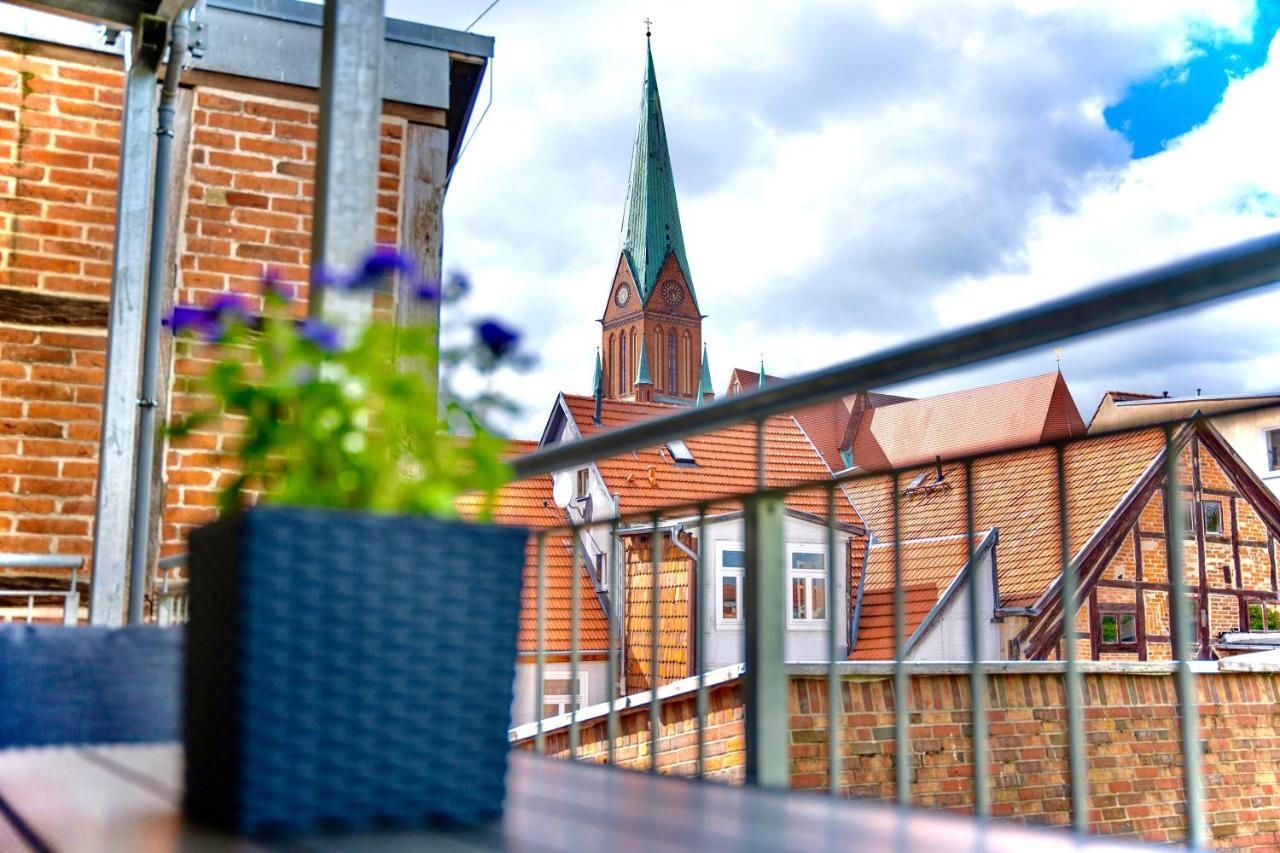 Apartment Wunderschoene Inmitten Der Altstadt Schwerin (Mecklenburg-Vorpommern)